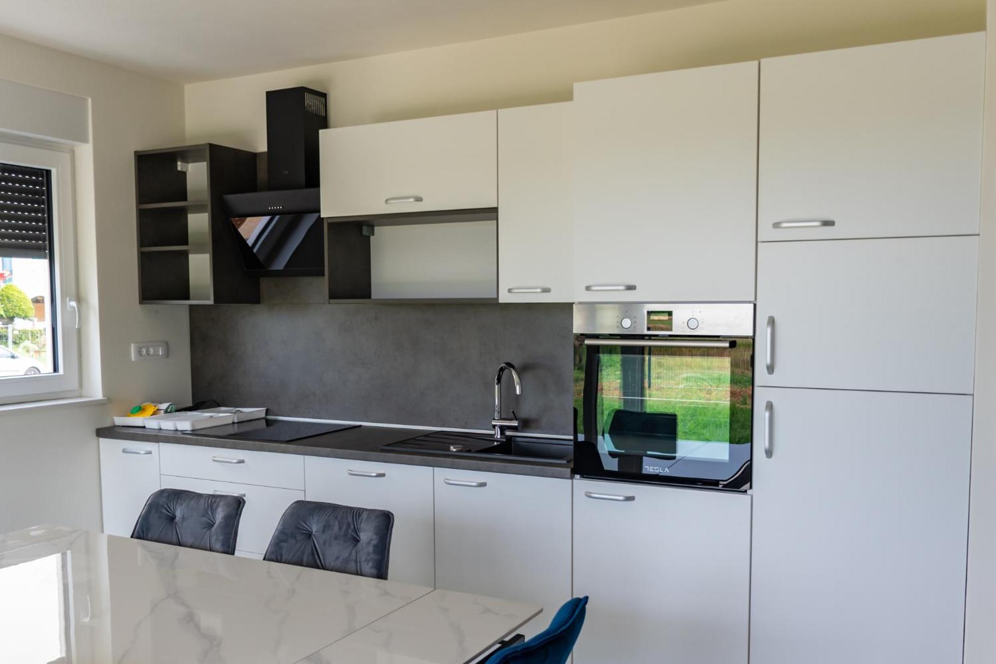 Baden Resort Basanija, Umag-With Sea View, Parking And 300M From The Beach Εξωτερικό φωτογραφία