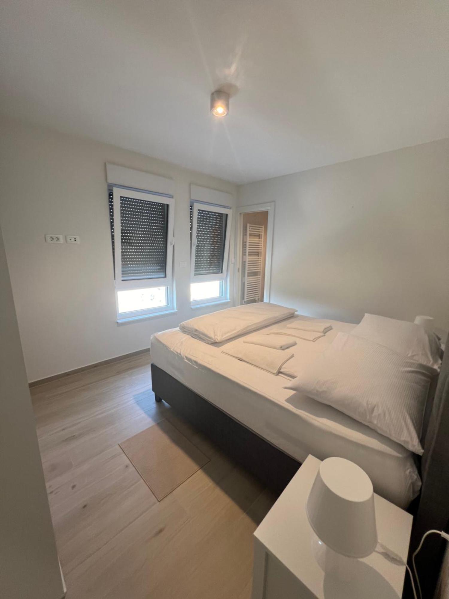 Baden Resort Basanija, Umag-With Sea View, Parking And 300M From The Beach Εξωτερικό φωτογραφία